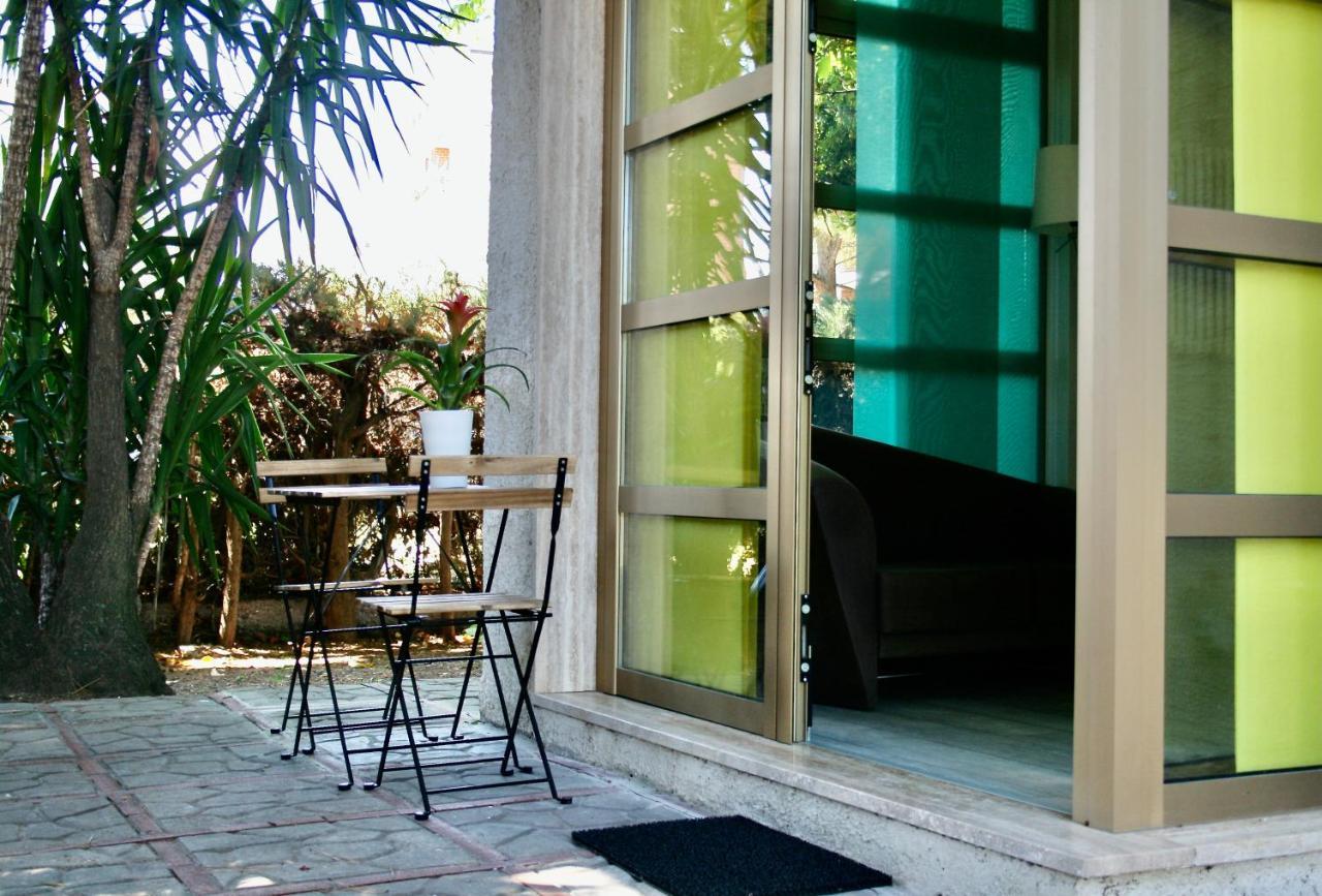 Buenretirope - Confortevoli Appartamentini Con Giardino 佩斯卡拉 外观 照片